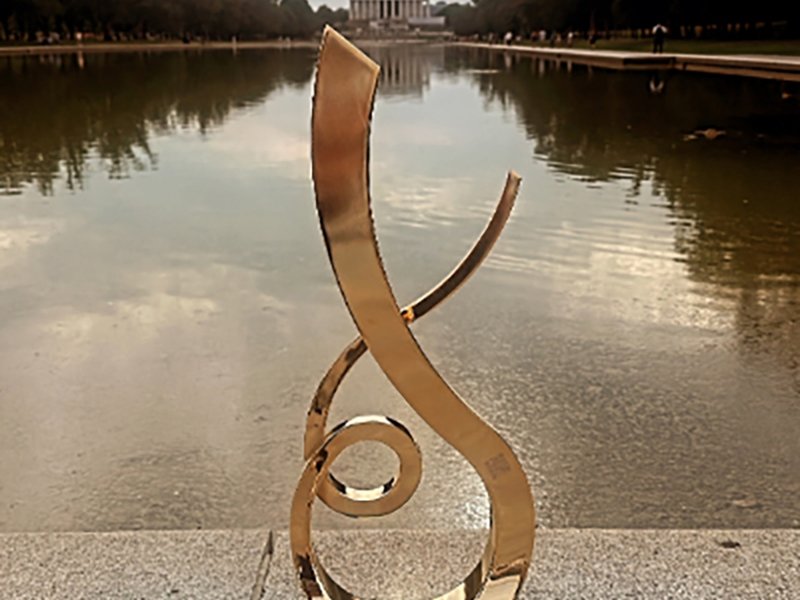 /emirati-artistic-talent-shines-in-washington