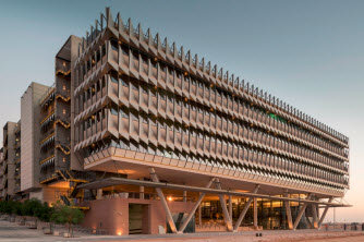 Siemens strengthens Middle East presence with new headquarters at Masdar City