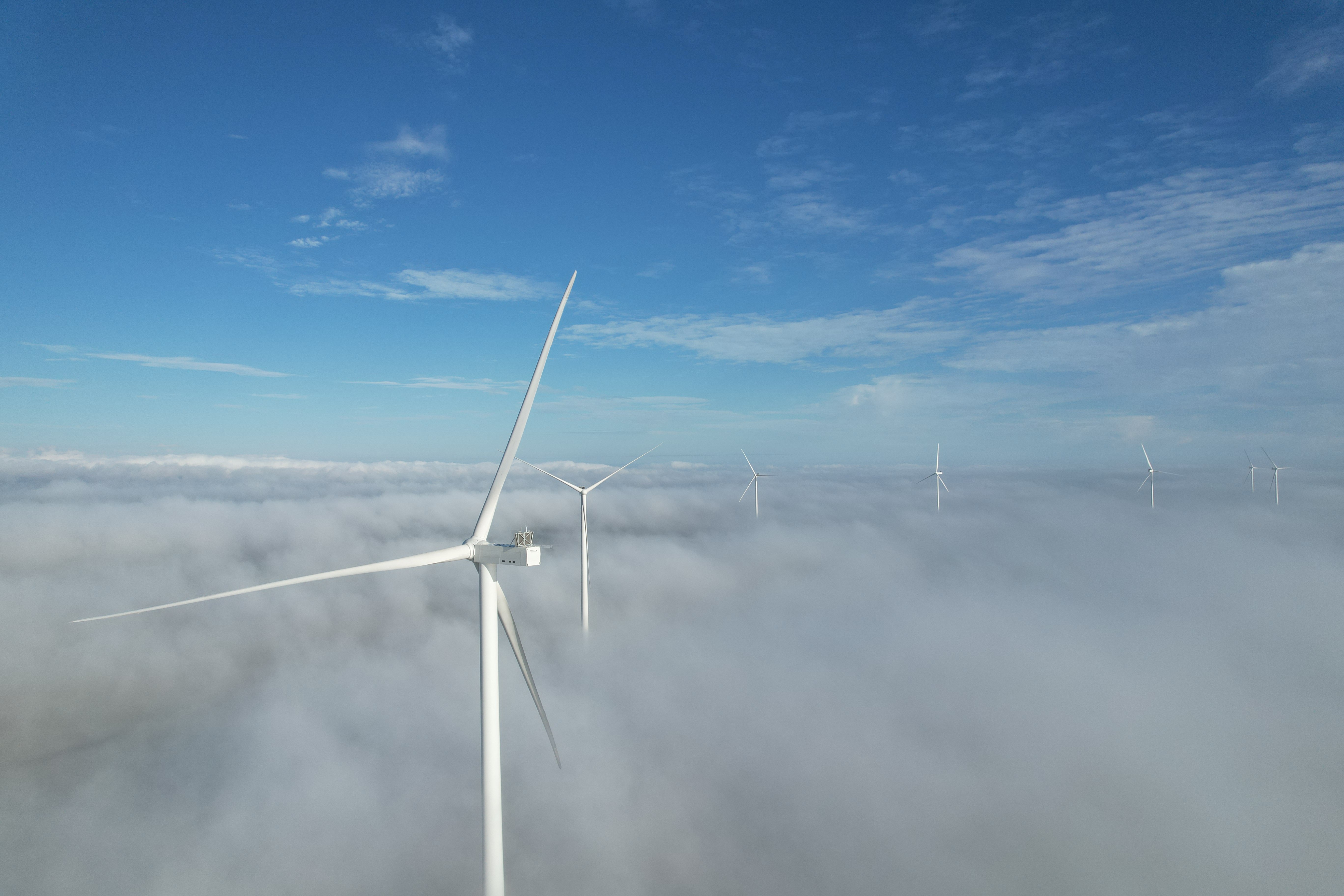Mubadala Partners with Actis to Invest in Rezolv Energy to Accelerate Clean Power Generation in Central & Eastern Europe